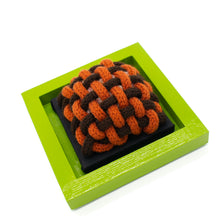 Load image into Gallery viewer, Woven Bubbles
